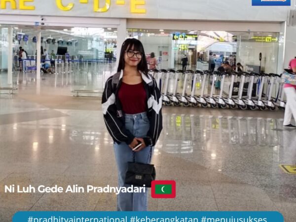Ni Kadek Juli Lestari Berangkat Ke Maldives