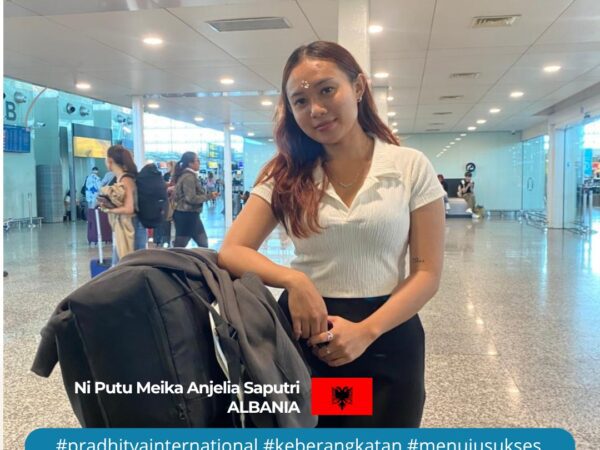 NI PUTU MEIKA ANJELIA SAPUTRI BERANGKAT KE ALBANIA